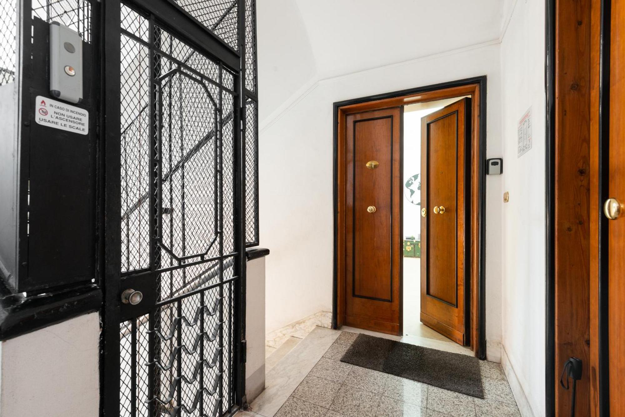 Jacuzzi Termini Apartment روما المظهر الخارجي الصورة